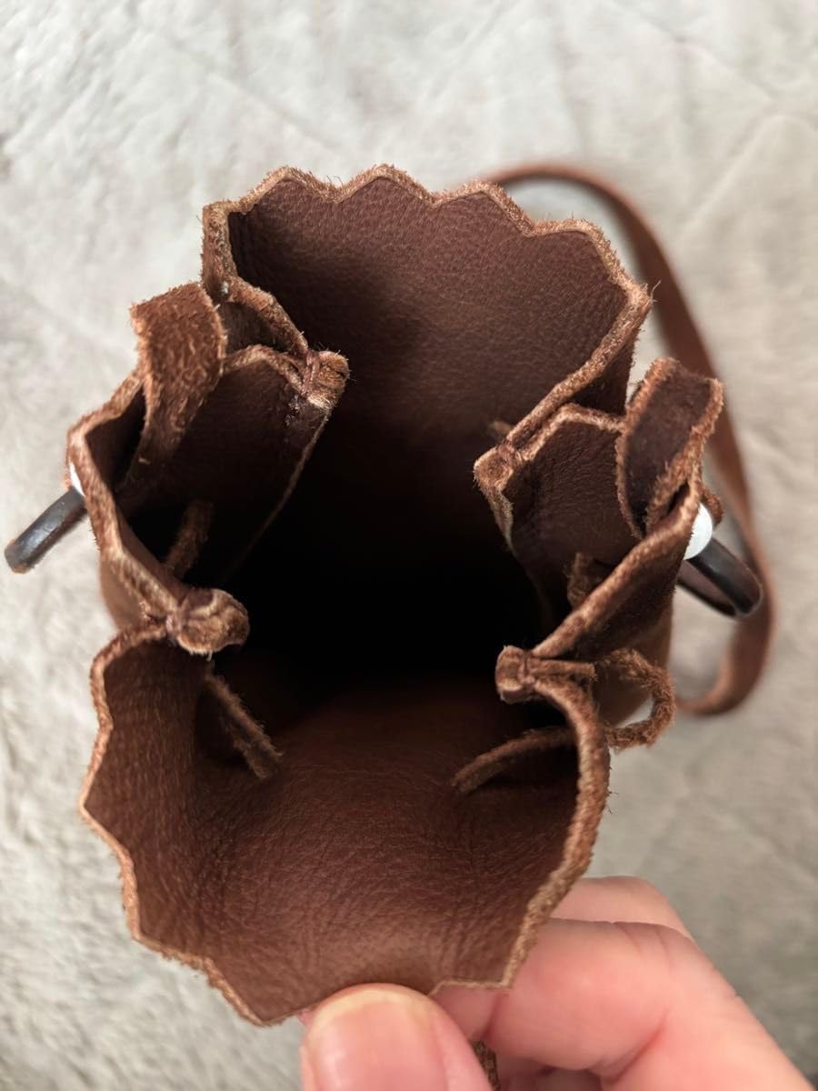 ゴローズ 巾着ポーチ S goros 焦茶 巾着バック Amazon.co.jp: ゴローズ 巾着ポーチ S goros 焦茶 巾着バック s