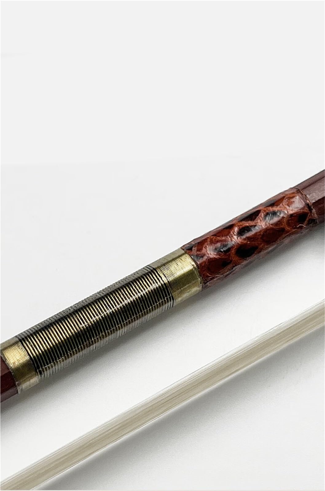 principiante Práctica Arco Violín Varilla para arco de violín pelo de cola de caballo natural arco profesional de madera brasileña de grado de rendimiento marrón 3/4(3/4)