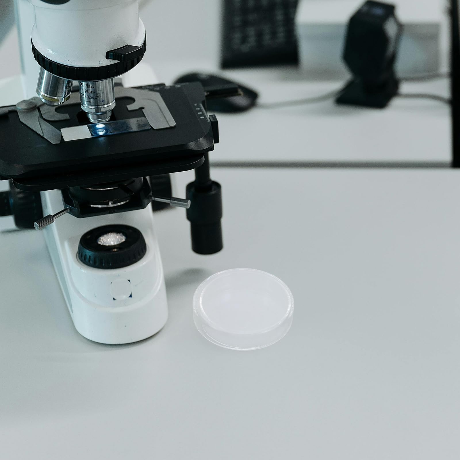 Lot de 5 Boîtes de Pétri en Verre Borosilicaté Haute Résistance, Design Fiable et Pratique, pour Expériences Scientifiques et Culture Cellulaire en Laboratoire