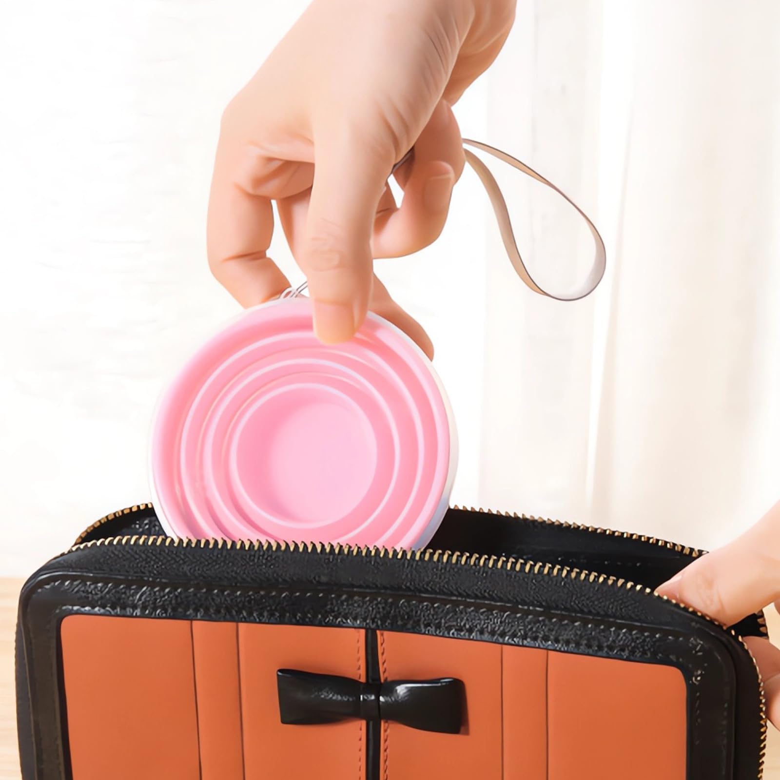 2 Pezzi Bicchiere Pieghevole da Viaggio, Bicchiere Portatile, Bicchieri Richiudibili da Viaggio,Bicchiere Pieghevole in Silicone Alimentare, Adatto per Viaggi Picnic Sport Campeggio Ecc