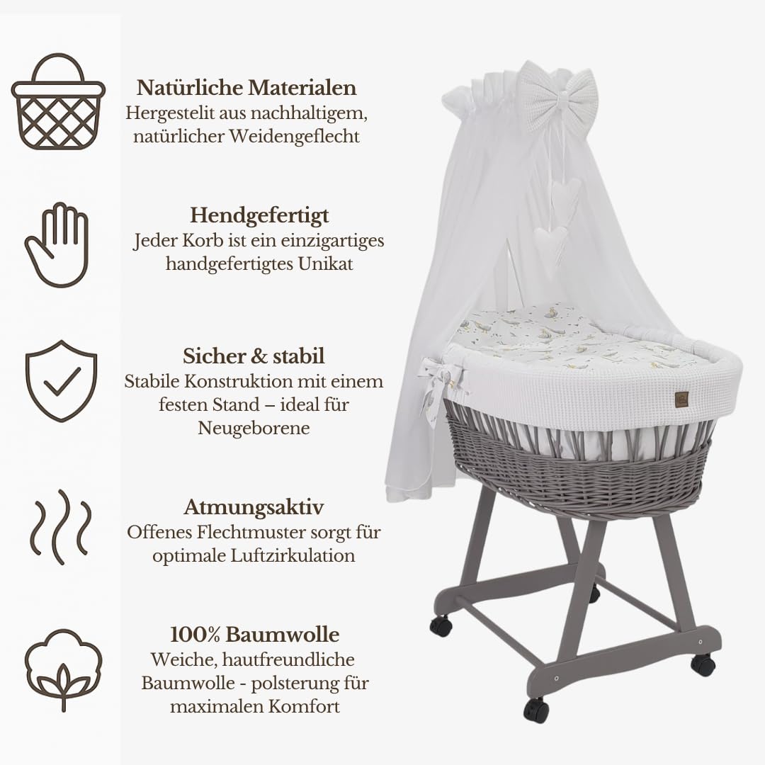 WIKLINOPOL Lena - Cuna de mimbre con ruedas, colchón, dosel y ropa de cama de tela de waffari con animales de safari, hecha a mano, cesta de moisés gris