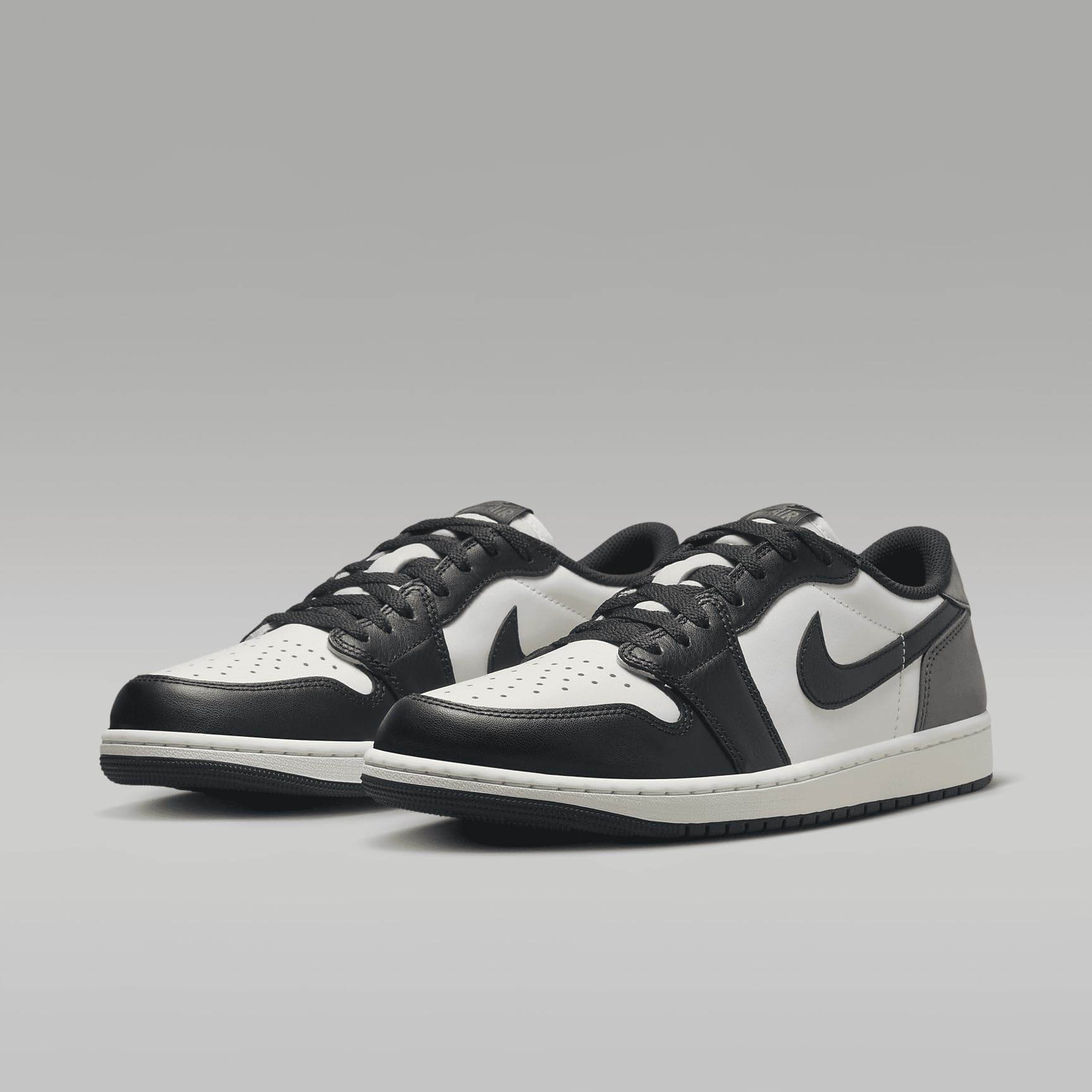 Nike Air Jordan 1 Low OG Herren-Sneaker