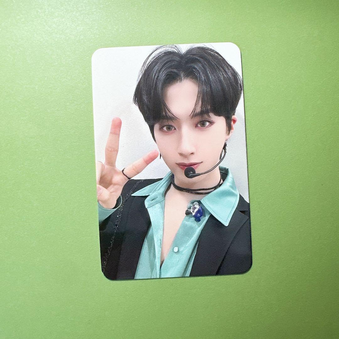 ONEUS PYGMALION soundwave 1.0 選者特典トレカ F5gWEHRboAAhjDs.jpg