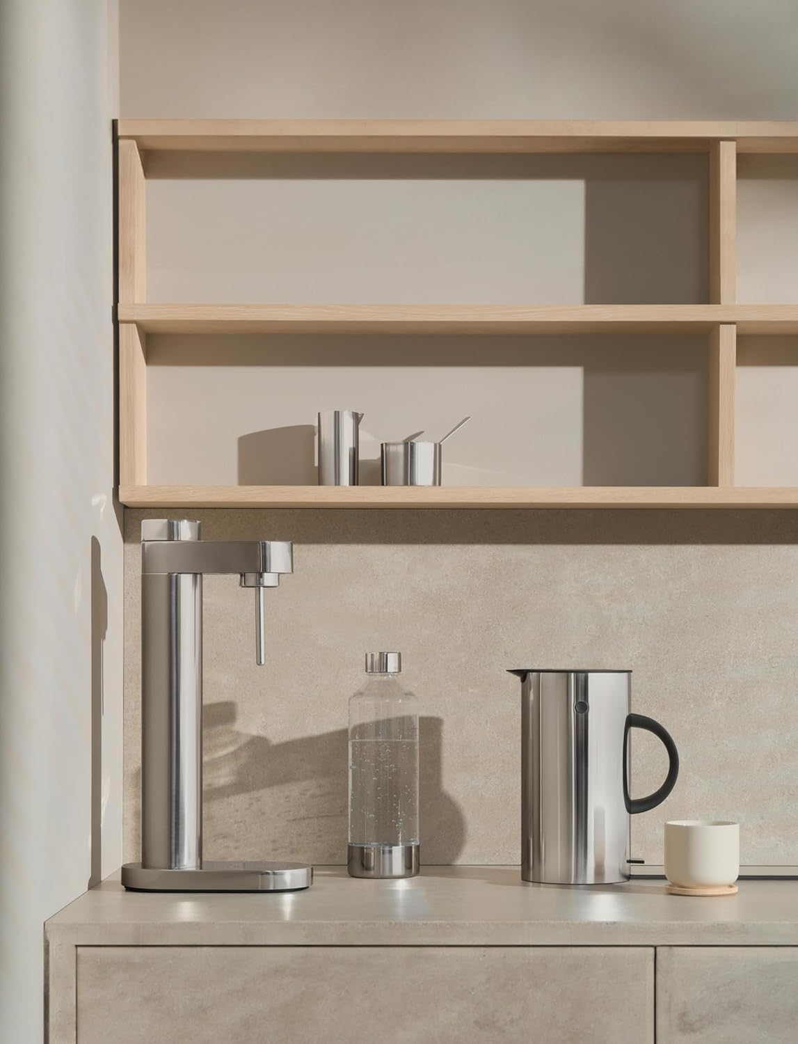 Stelton Brus Wassersprudler mit flasche, Premium Carbonator für Wasser mit CO2 - Einstellbare Sprudelstärke - Skandinavischem Design, Edelstahl