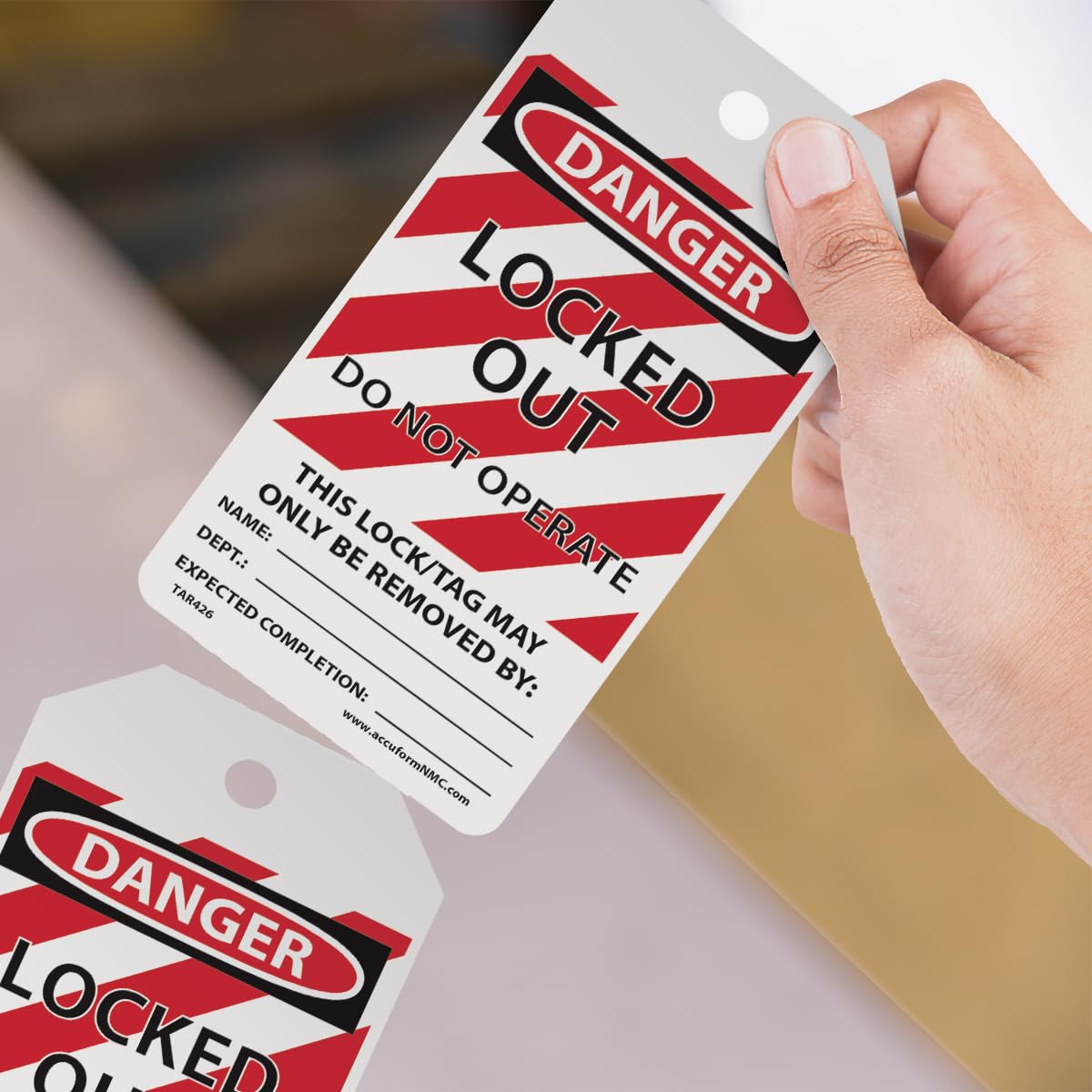 Lockout Tags - DANGER Locked Out DO NOT Operate -3