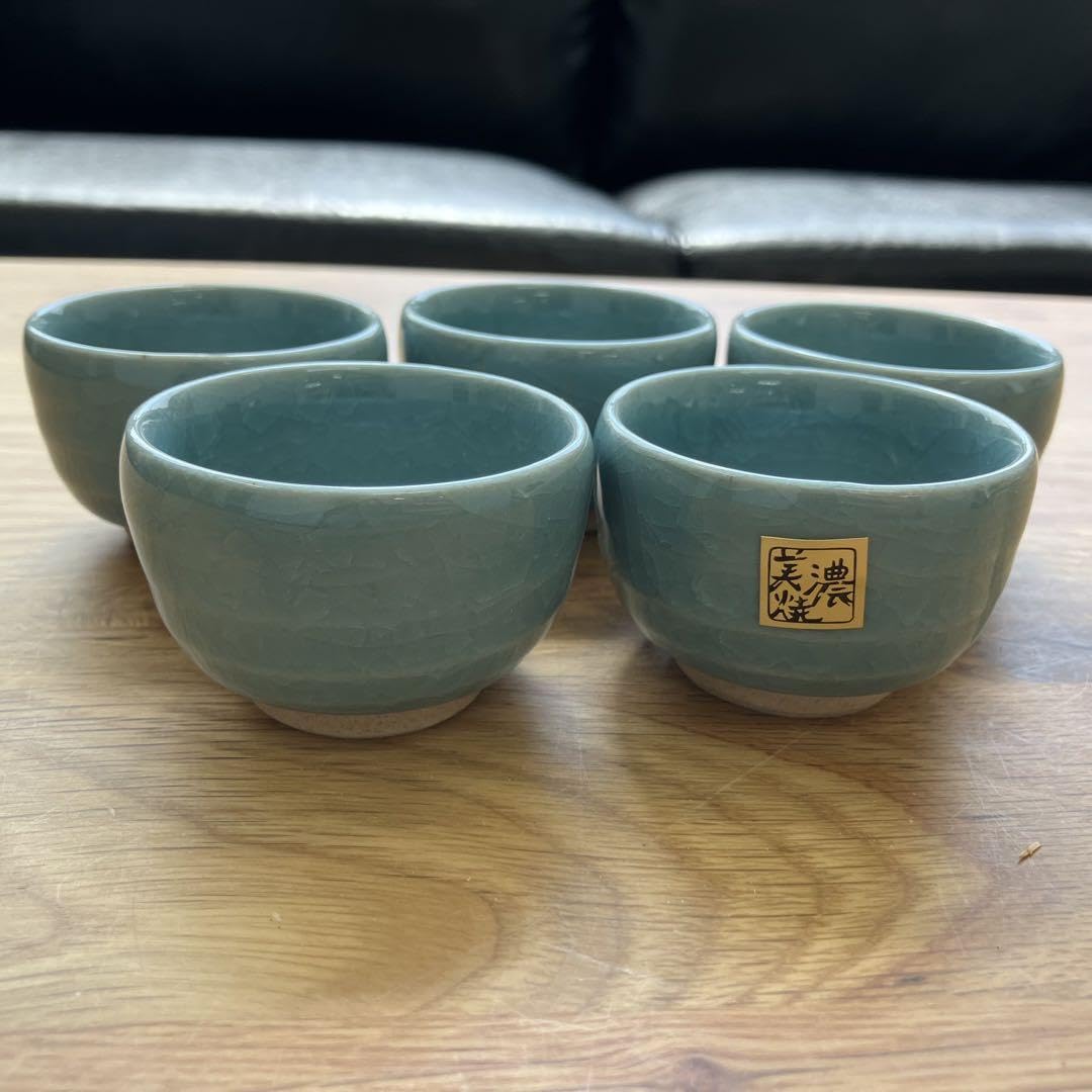 青磁酒器 Amazon.co.jp: 青磁 美濃焼 一洸造 酒器 酒揃 徳利 お猪口