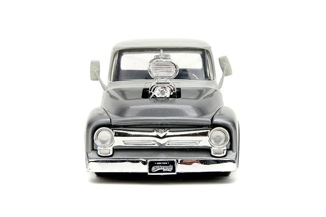 Foto 3 de 7 de Jada- Street Fighter II, Ford Pickup Escala 1:24, en Metal, Giro de Ruedas