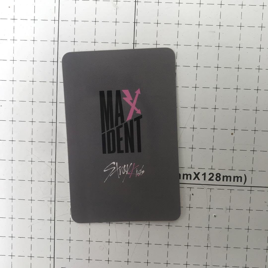 Amazon.co.jp: スキズ StrayKids チャンビン事前収録MAXIDENT 限定 