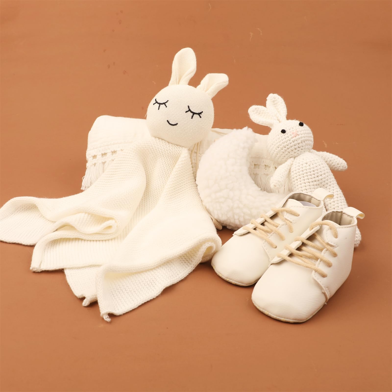5-teiliges Baby-Set mit Baumwolldecke, beruhigendem Handtuch, Häkelspielzeug und Zubehör für Neugeborene
