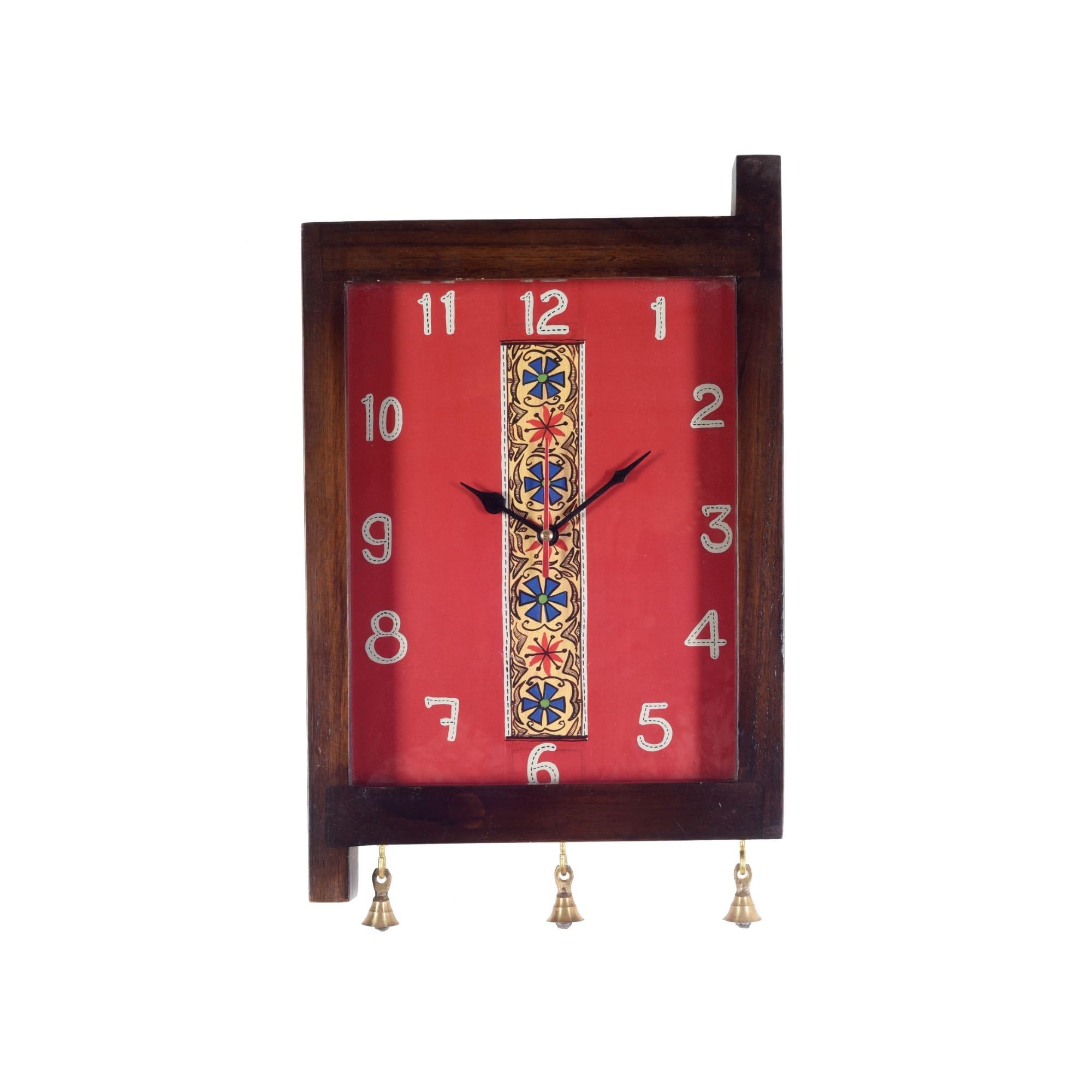 AAKRITI ART CREATIONS Timeless Treasures Wall Clock