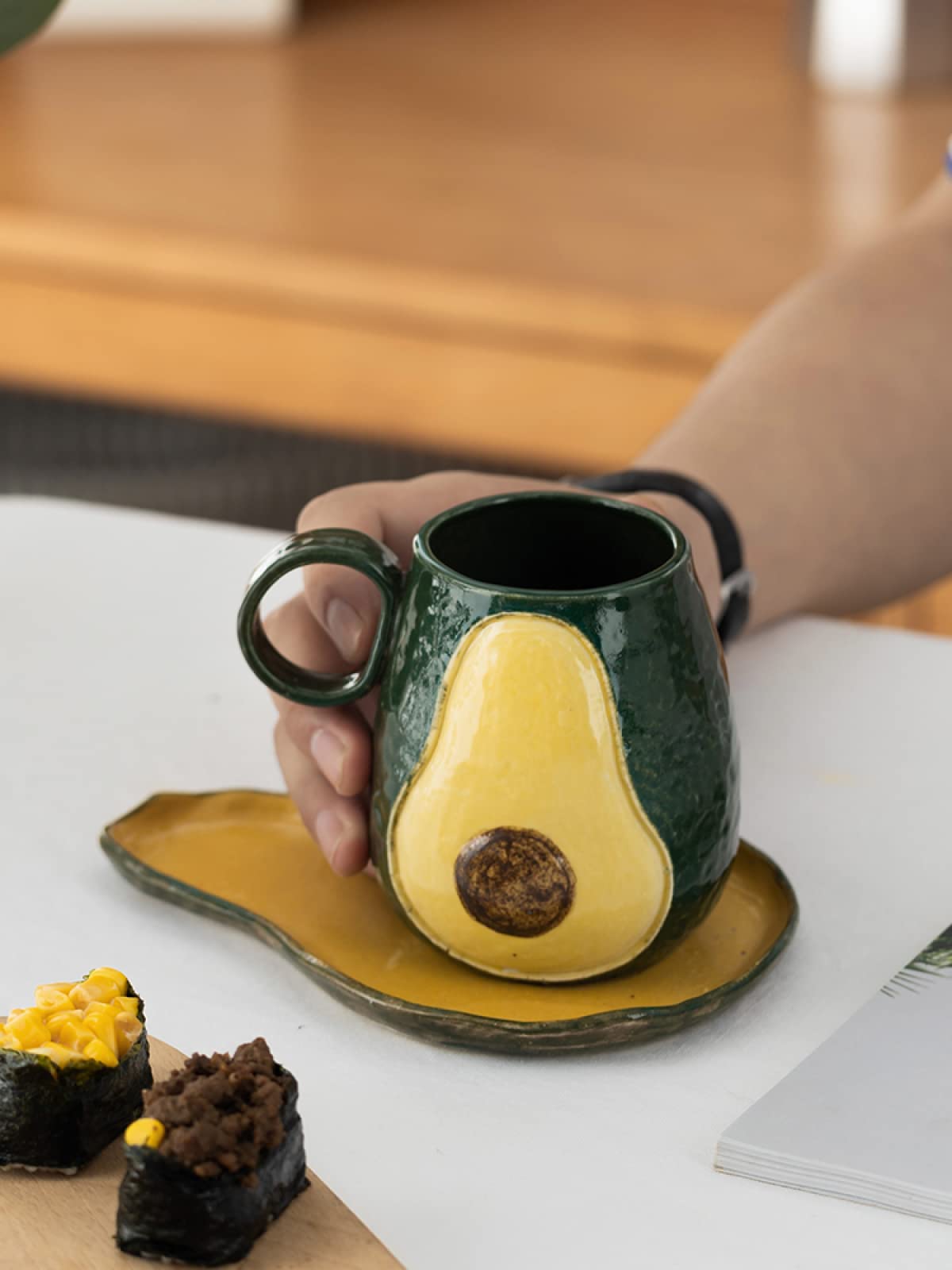 Tazza da caffè in ceramica Tazza da tè con avocado Tazza da caffè in ceramica artigianale Tazza regalo per ufficio e casa