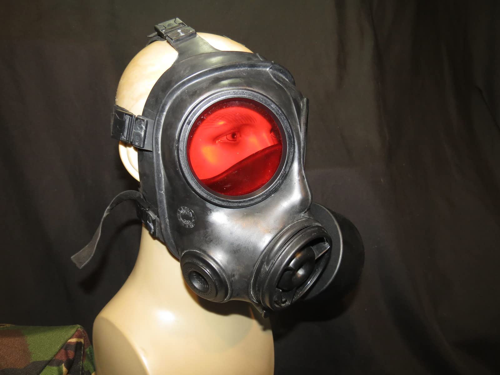 S10 Gas Mask Surplus Czech Army Surplus OM 90 Gas Mask & Used OF 90
