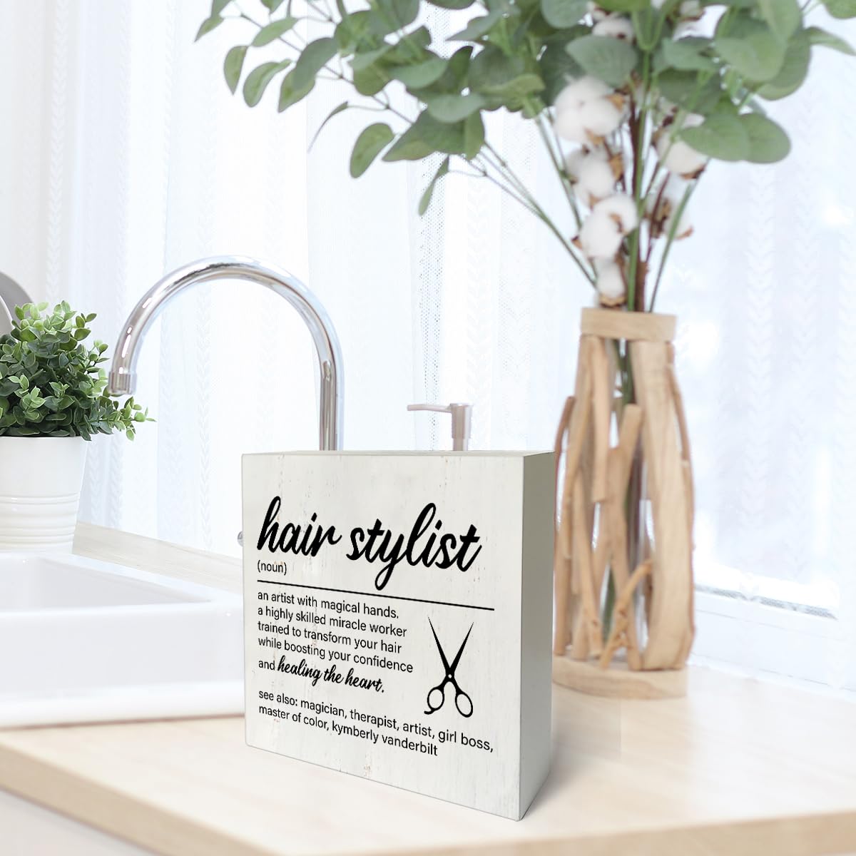 Lustiges Salon-Wandschild Aus Holz – „Good Hair Isn't Accident It's By“ Für Friseur-Deko