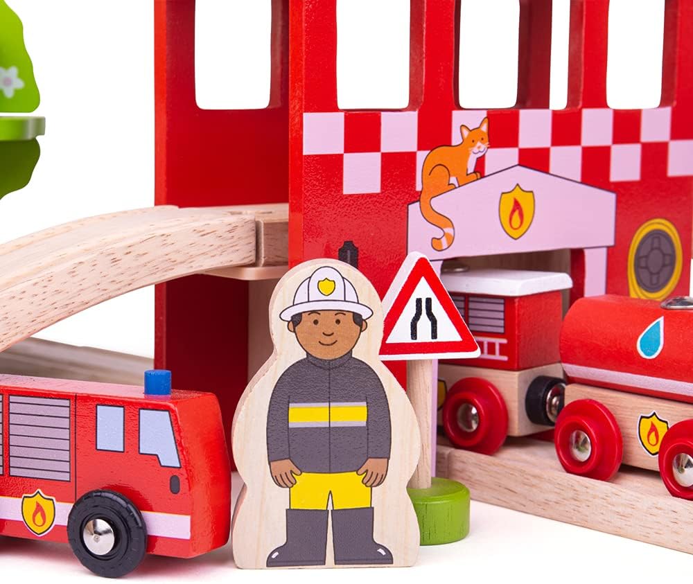 Bigjigs Rail Wooden Fire Station Train Set - 39 Play Pieces Multicoloured