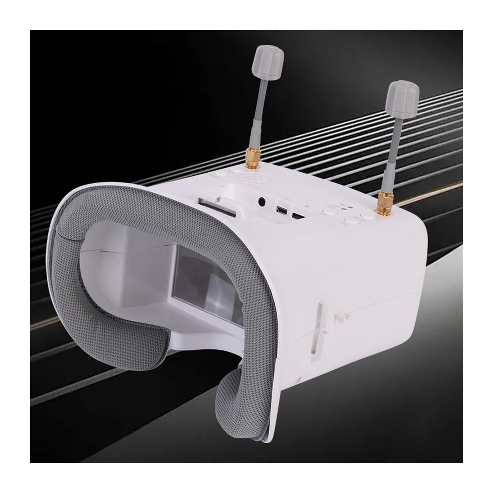 Cuffie for droni da corsa con proporzioni 16:9