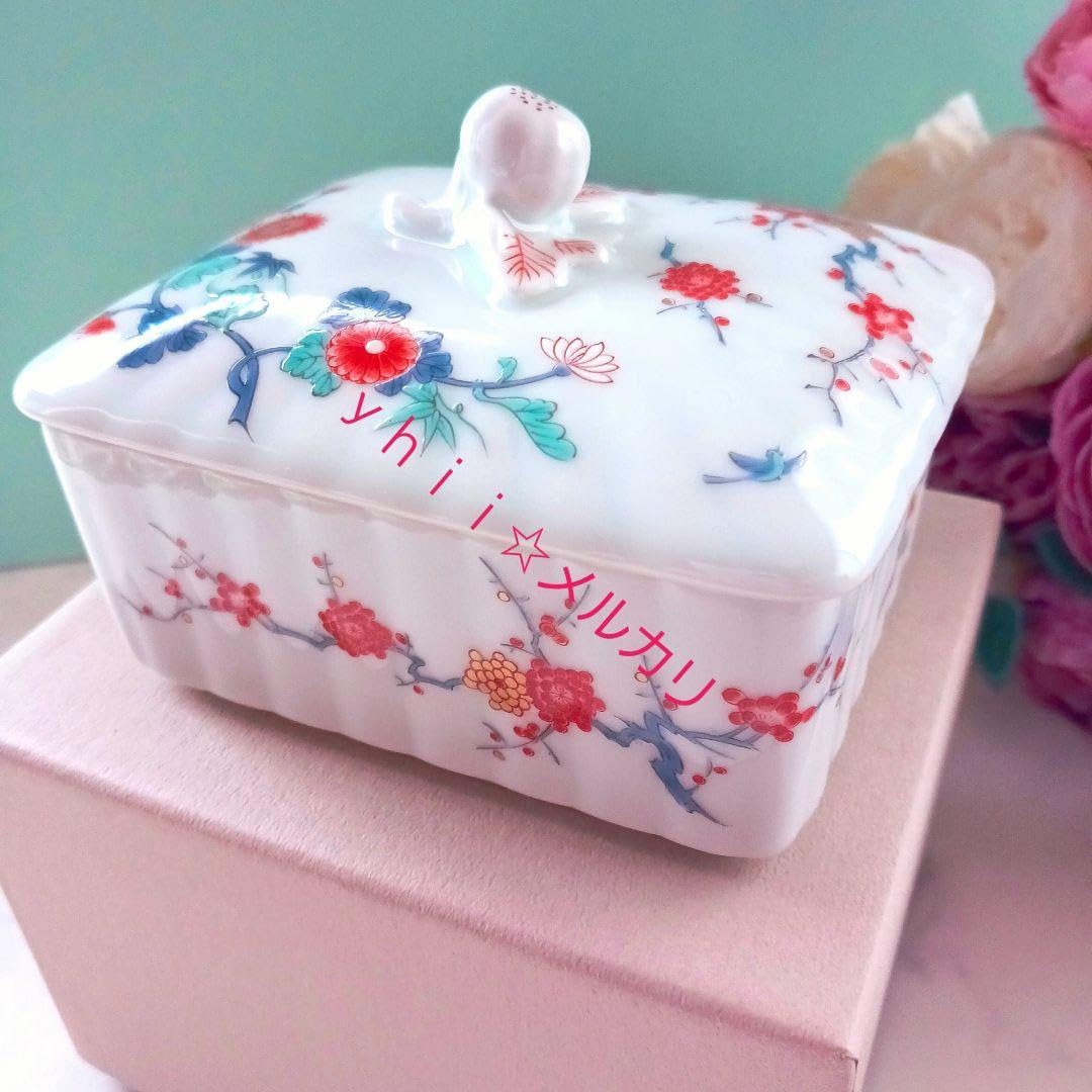 【稀少・廃盤】宮内庁御用達 深川製磁 有田焼 用途いろいろ 蓋物 稀少・廃盤】宮内庁御用達 深川製磁 有田焼 用途いろいろ 蓋物 稀少