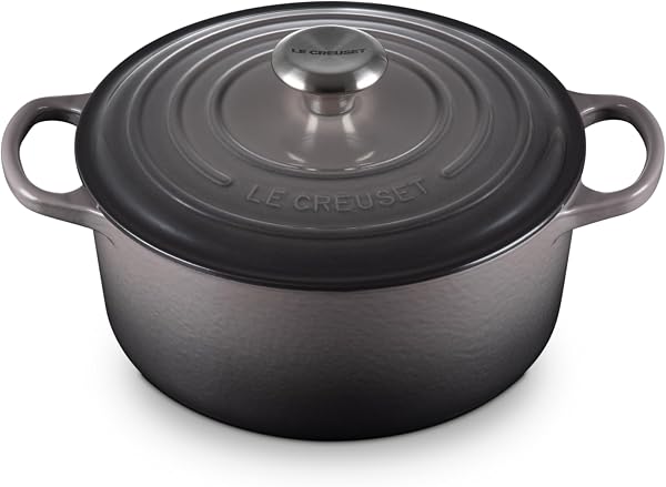 Le Creuset 21177280000430 Signature Enamelled Cast Iron Casserole Dish with Lid, 28 cm, Round, 6.7 L, 6.1 kg, Matte Black, 21177280000430 - 4