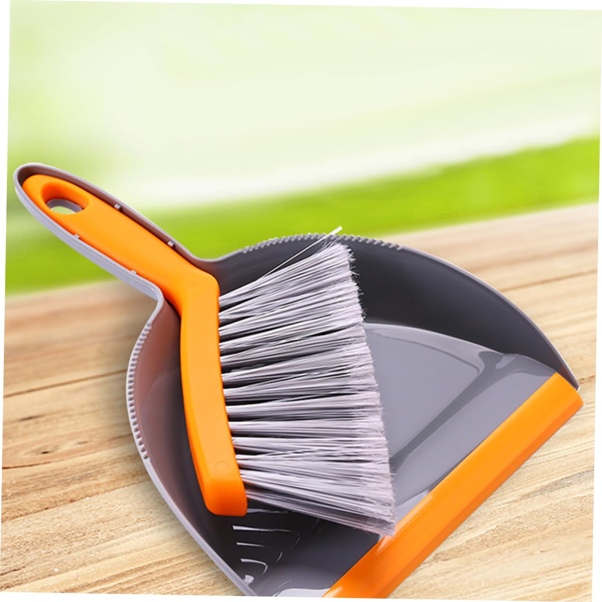 Beavorty Cleaning Tools Mini Cleaner Mini Broom and Dustpan Desktop Cleaning Supplies
