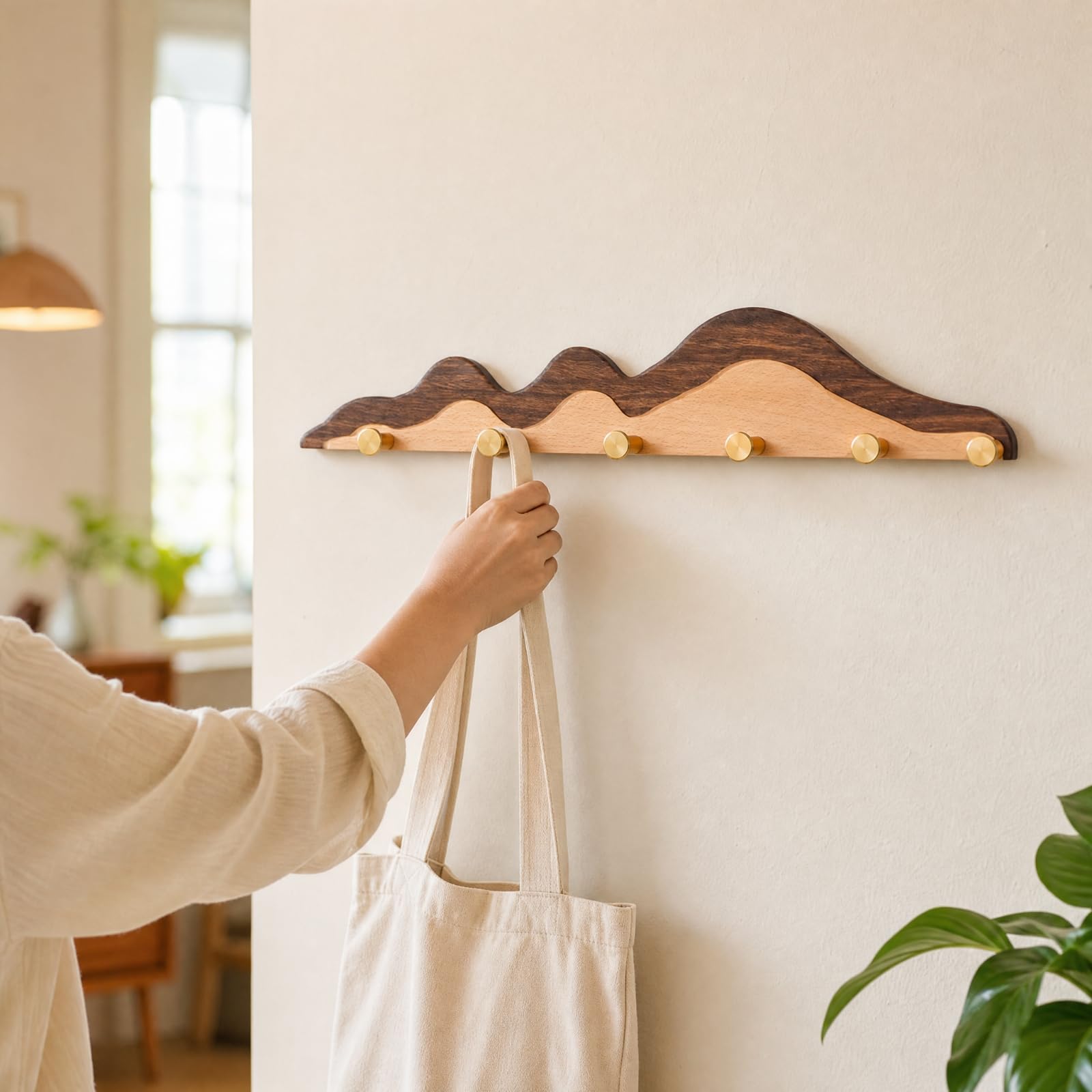 KESOTO Porte-Manteau Mural En Bois Sinueux Gain Patère Murale s Métalliques Polyvalent Patère En Bois Massif Naturel, 6 Crochets