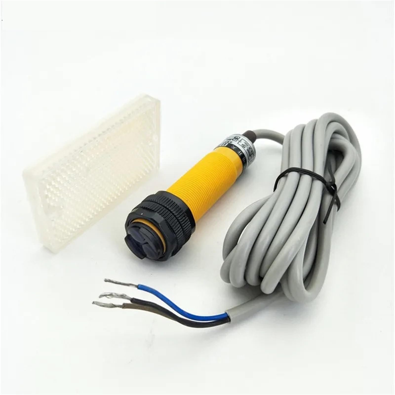 E18-R2P1 DC6-36V 3 Wire 2M Sensor Distance NO Retroreflective Photoelectric Switch w Reflector IDGTTLDF