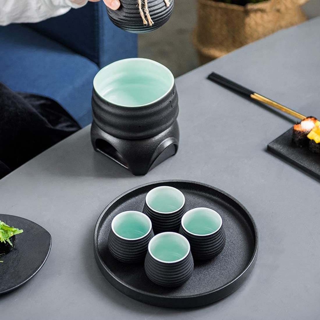 Ensemble de Tasses à saké japonaises Ensemble de 8 pièces avec réchauds et Plateaux pour la Maison, 7 pièces