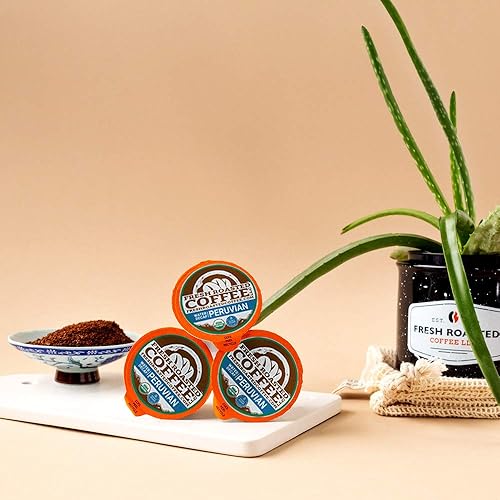 Miniatura 313 de Fresh Roasted Coffee, Papúa Nueva Guinea, tostado medio, Kosher, compatible con K-Cup, 24 cápsulas