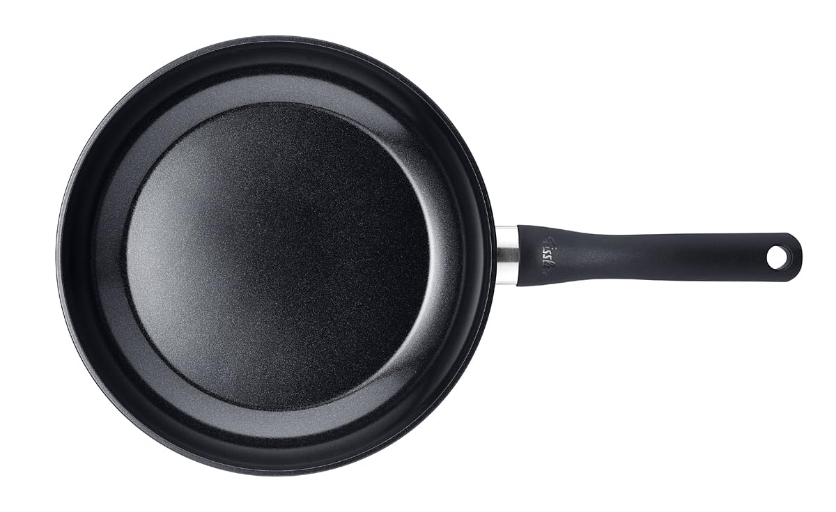 Fissler Essential Black/Padella rivestita in alluminio (20 cm) rivestita in ceramica, padella prodotta senza PFAS/PTFE, a induzione, made in Germany