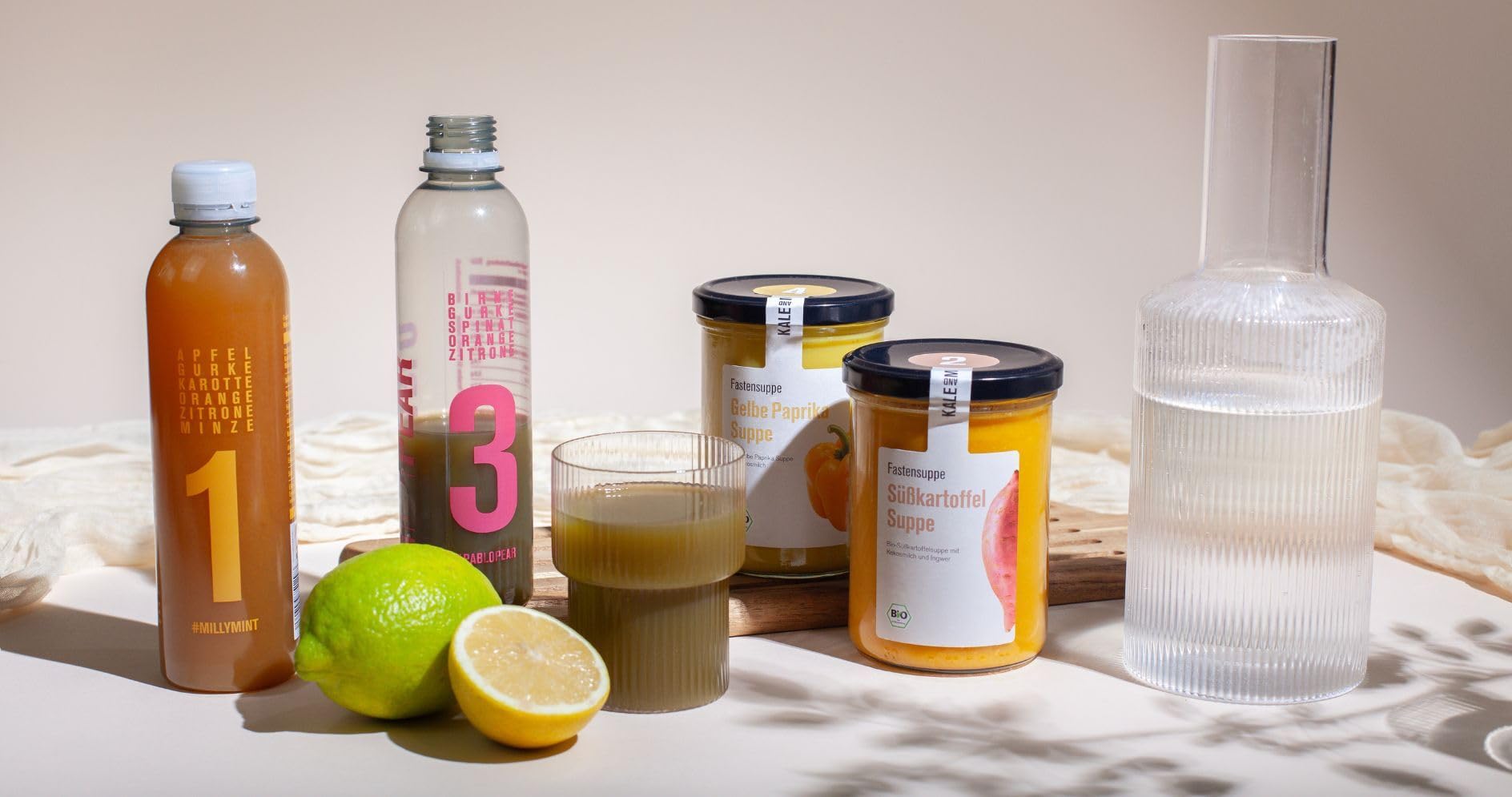 Kale&Me Suppenkur 3 Tage – 6 Flaschen je 320 ml & 6 Suppen je 380 ml | 2 verschiedene kaltgepresste Säfte & 2 wärmende Suppen pro Tag, vegan, ohne Zusatz- & Konservierungsstoffe, mit Kurguide