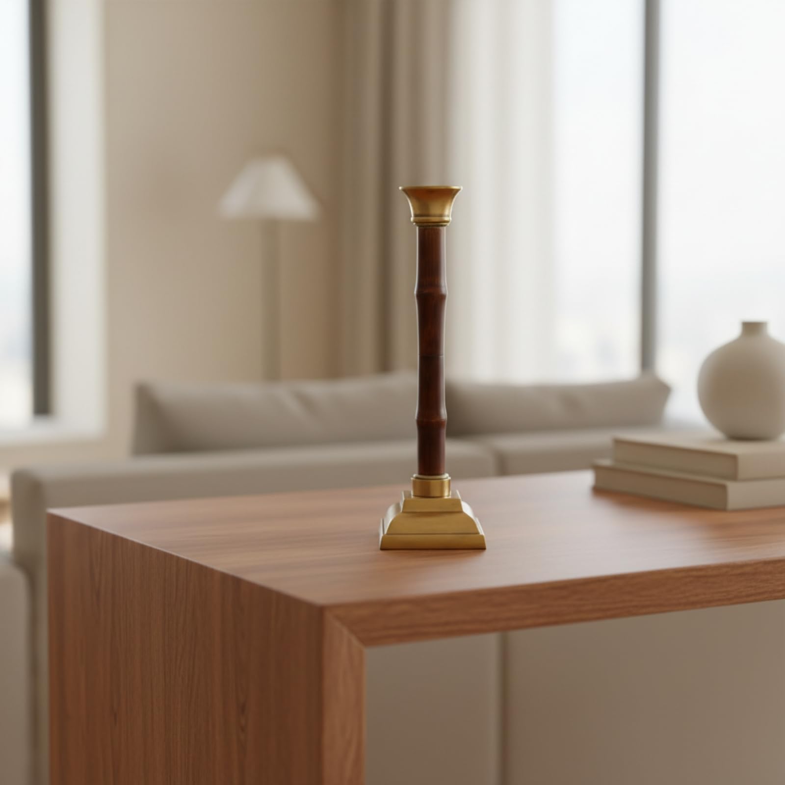Portacandele in Alluminio e Bambù Elegante Portacandele con Base Squadrata e Stelo in Bambù Atmosferico Candelabro per Console, Serate Tranquille, L