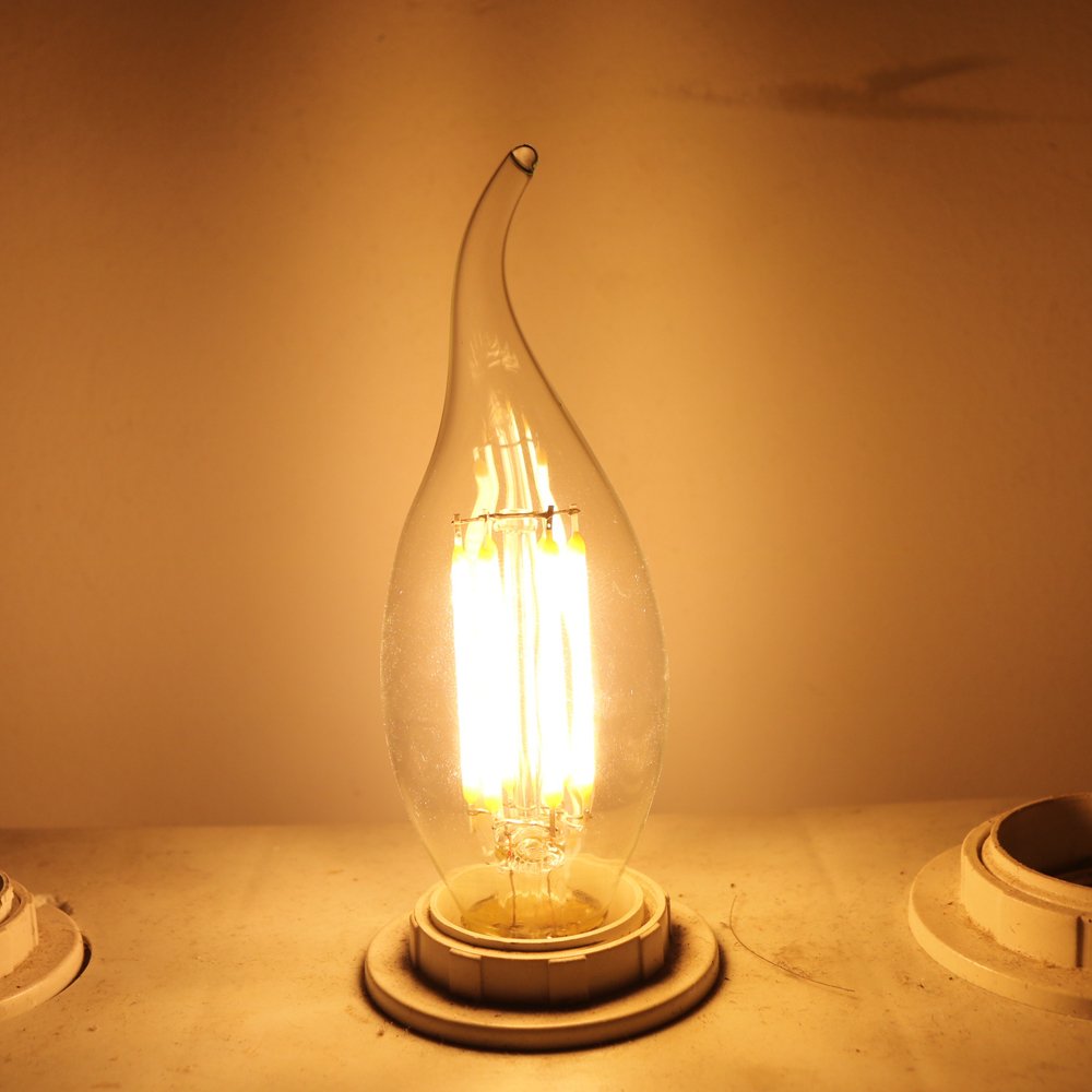 20 Pack E14 Vintage LED Filament Ampoules Flamme 6W Blanc Chaud 2700K C35 Queue Pour Rétro Vieux Lustre Pendentif Lampe