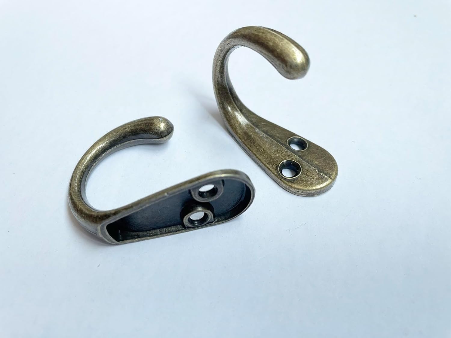 Coat Hooks Wall Mount, 6 Pack Bronze Rustic Entryway Hooks Heavy Duty Single Metal Utility Hook for Hanging Clothes Jackets Robes Towels Hats Keys Bags Cups