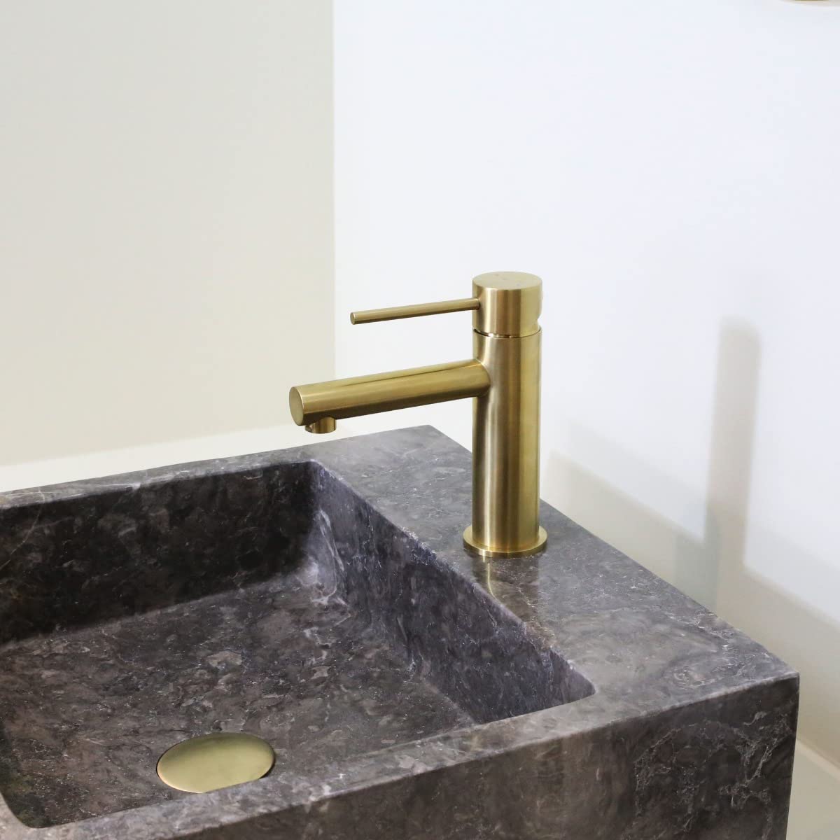 Essebagno 9019576 Luisa bateria umywalkowa niskozłota szczotkowana
