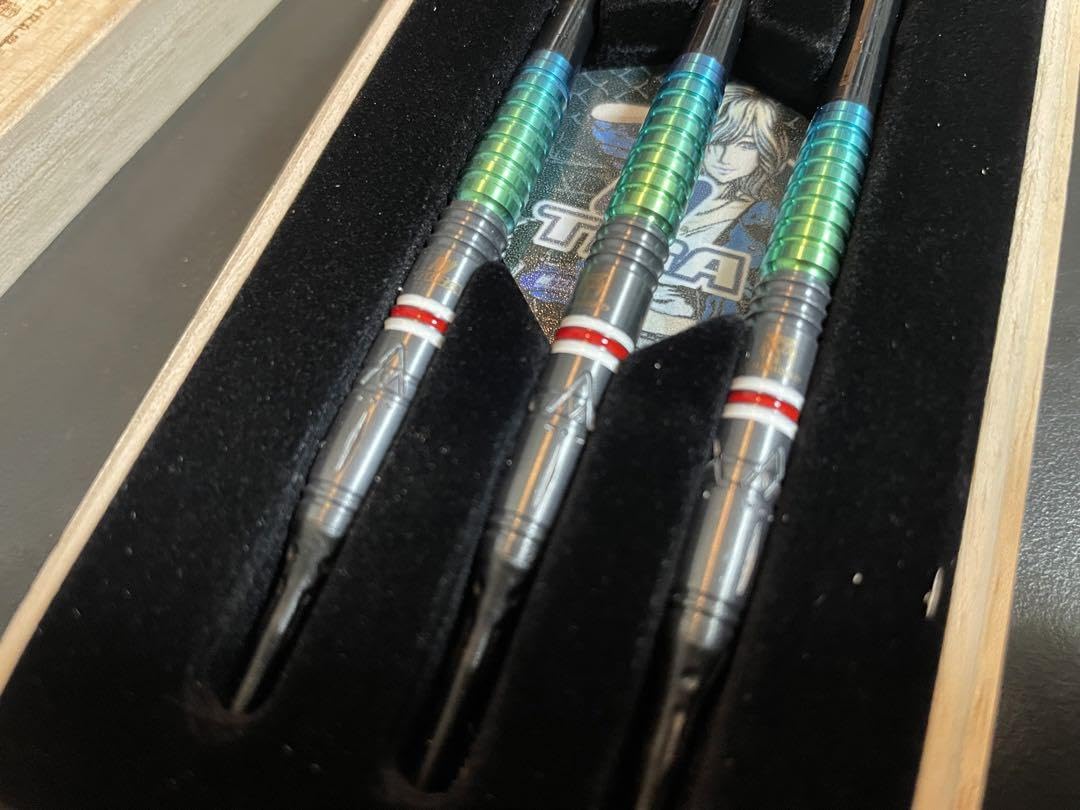 Amazon.co.jp: ゴメチュ2 GOMECHU2 TIGA×TRiNiDAD ダーツ : おもちゃ