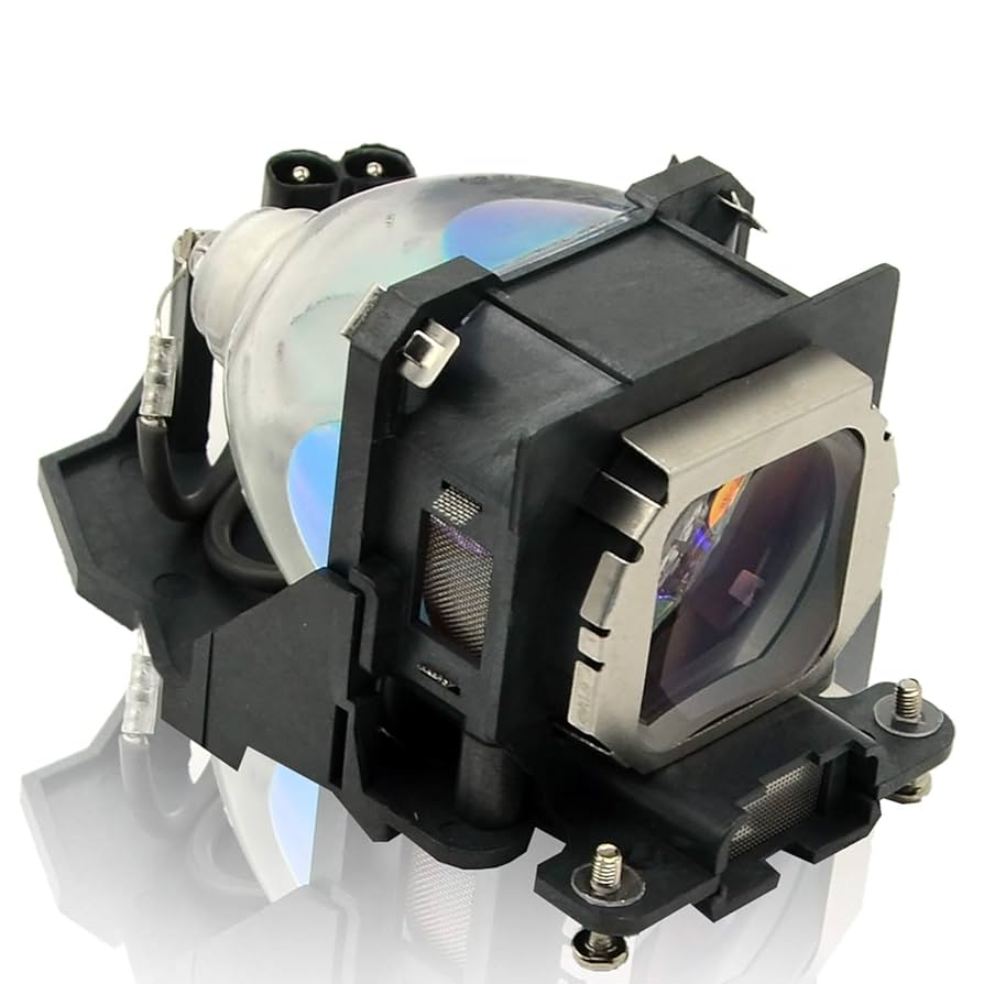 パナソニック液晶プロジェクターTH-AE700 魅力の色再現に設置性をプラス――映画のためのプロジェクター「TH