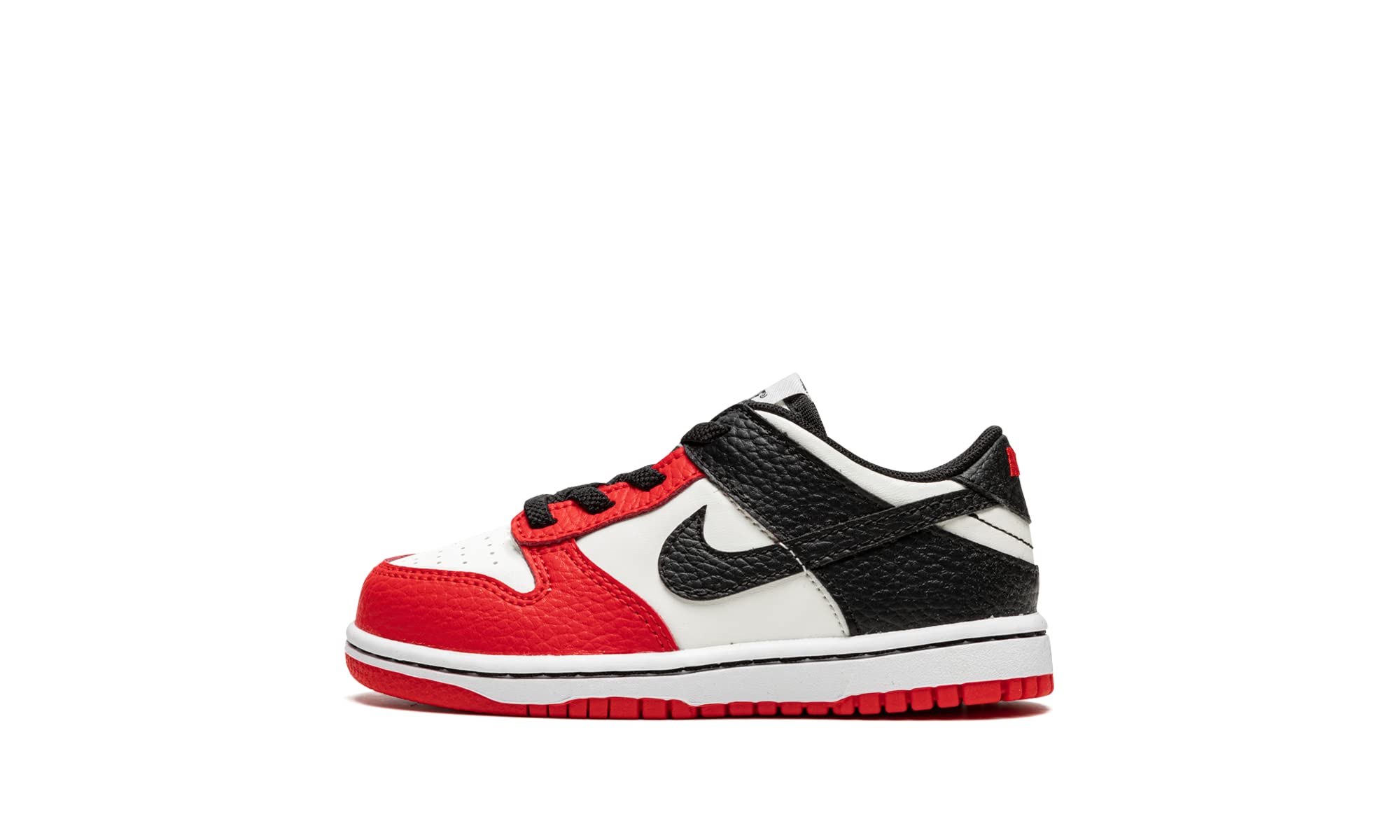 Nike Boys' Dunk Low SE Sneakers