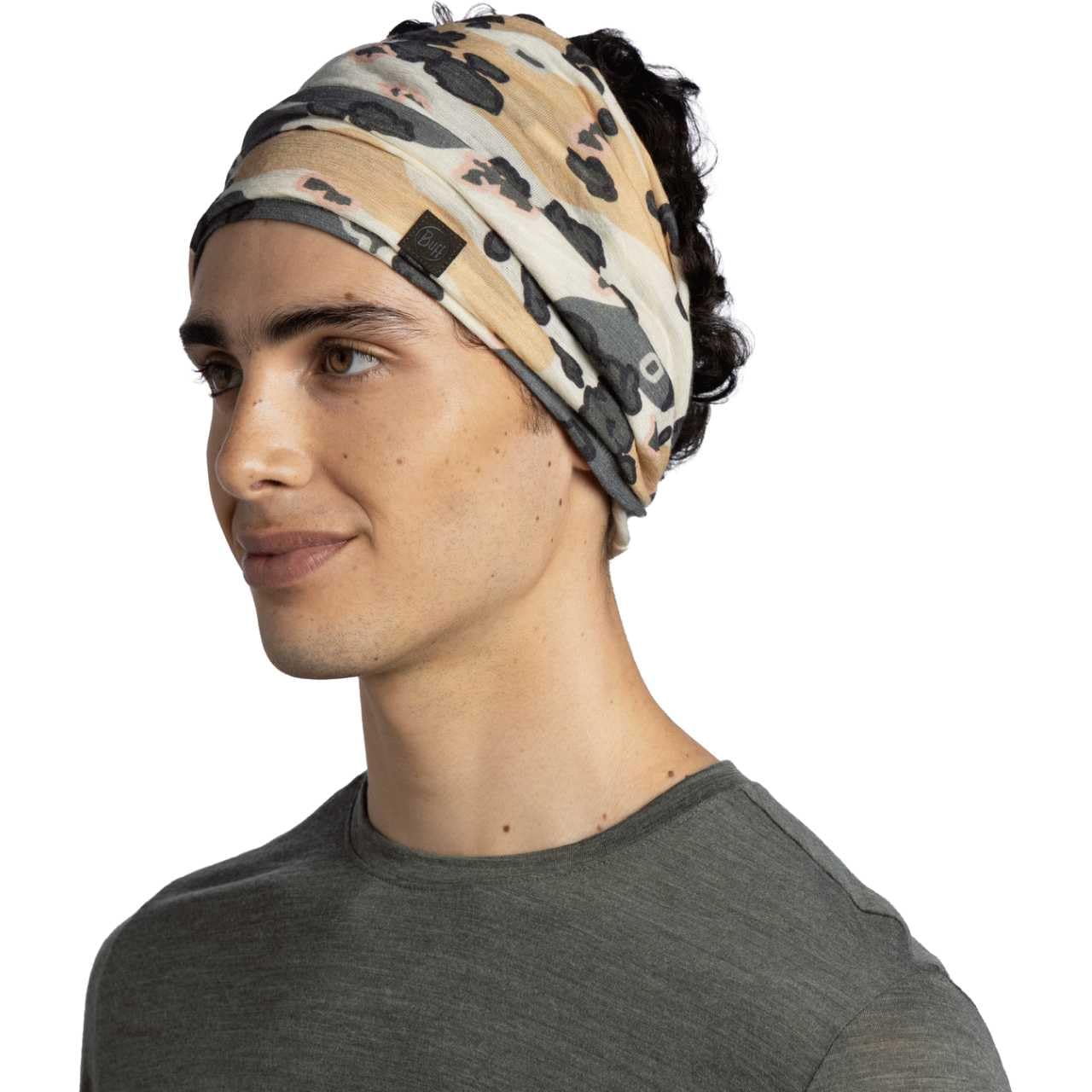 Buff® MERINO LIGHTWEIGHT DIGITAL PRINTS UGAL MULTI szal