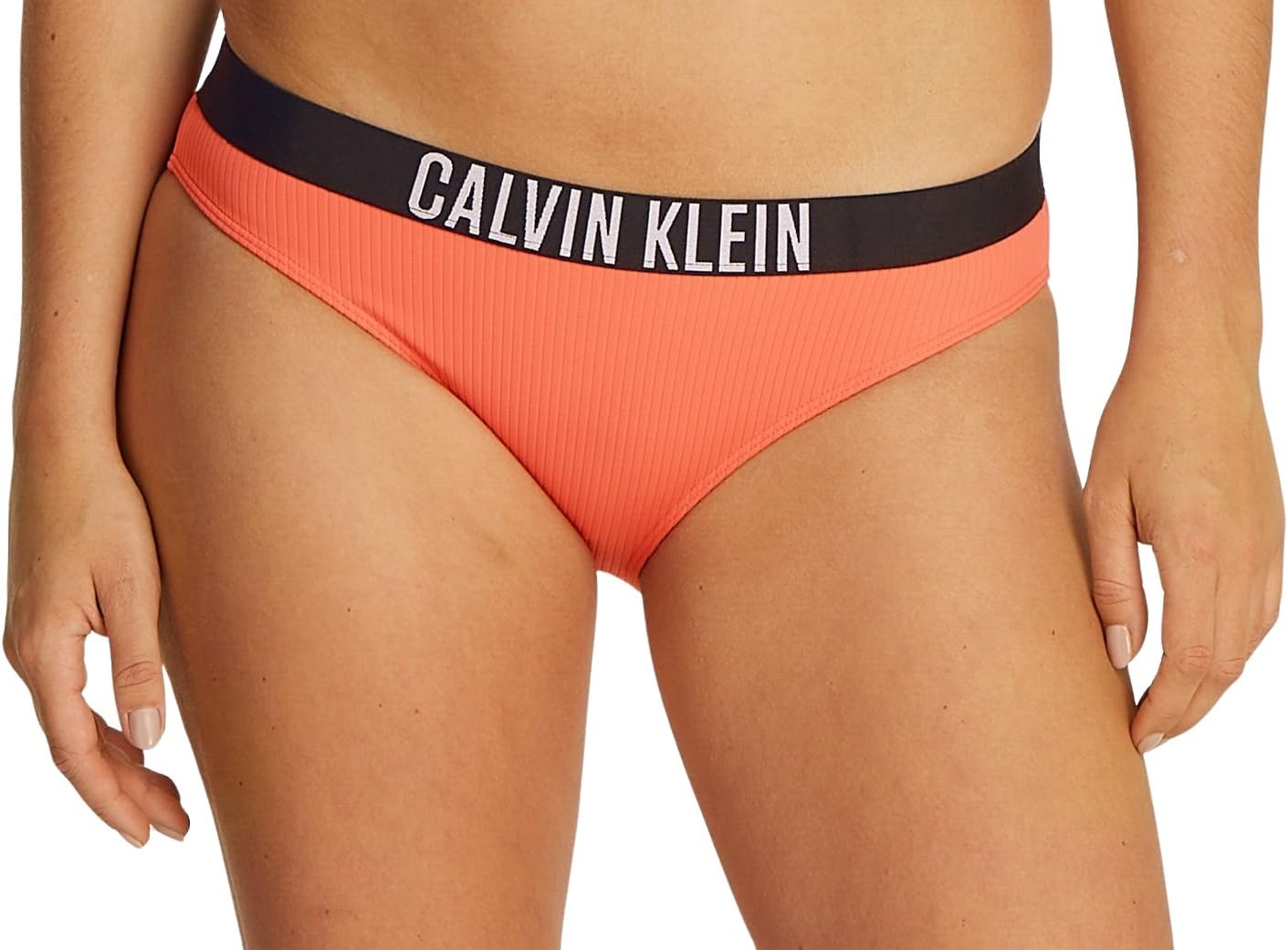 Mode von Calvin Klein & Tommy Hilfiger