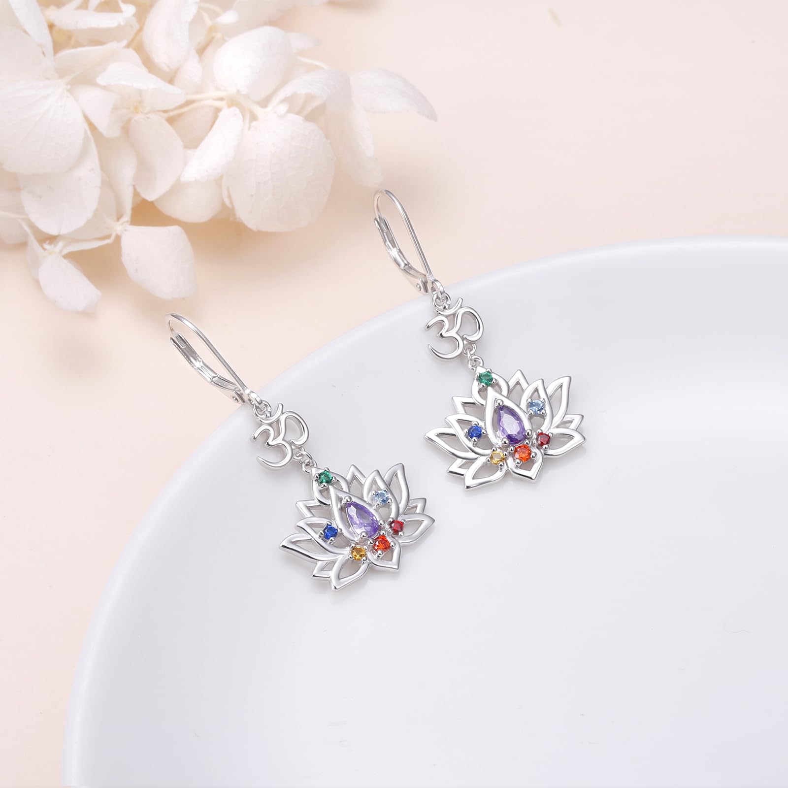 Flyow Lotus Chakra - Set di gioielli in argento Sterling 925 con 7 chakra, orecchini e collana a forma di fiore di loto yoga, regalo da donna, 0,97*0,76 Zoll, Argento sterling, Zirconia cubica