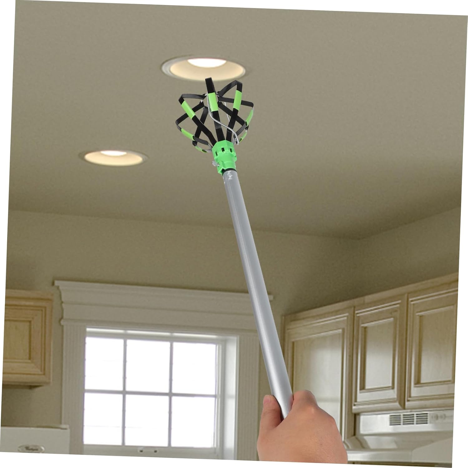 Tofficu 1Set Adjustable Light Bulb Changer Tool with Telescoping Pole for High Ceilings Easy to Use Durable Design Includes Replacement Grabbing Heads for Secure Bulb Replacement