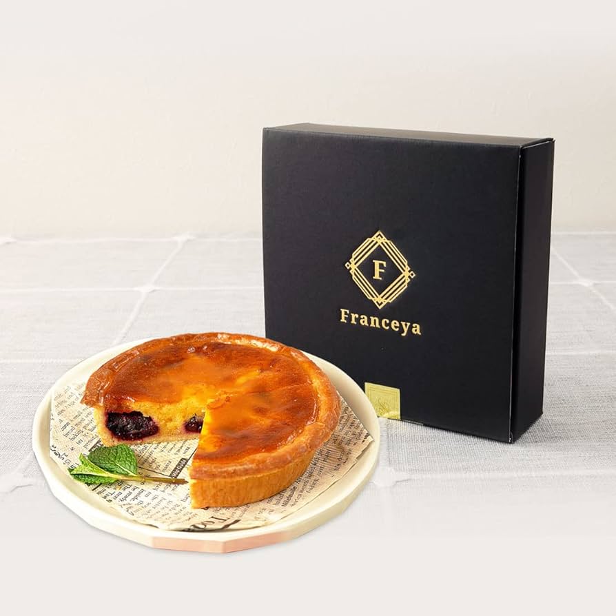 ★レア★ブラックフルーツキティ　チェリー 根付け　タグ無しです。 ☆レア☆ブラックフルーツキティ チェリー 根付け タグ無しです