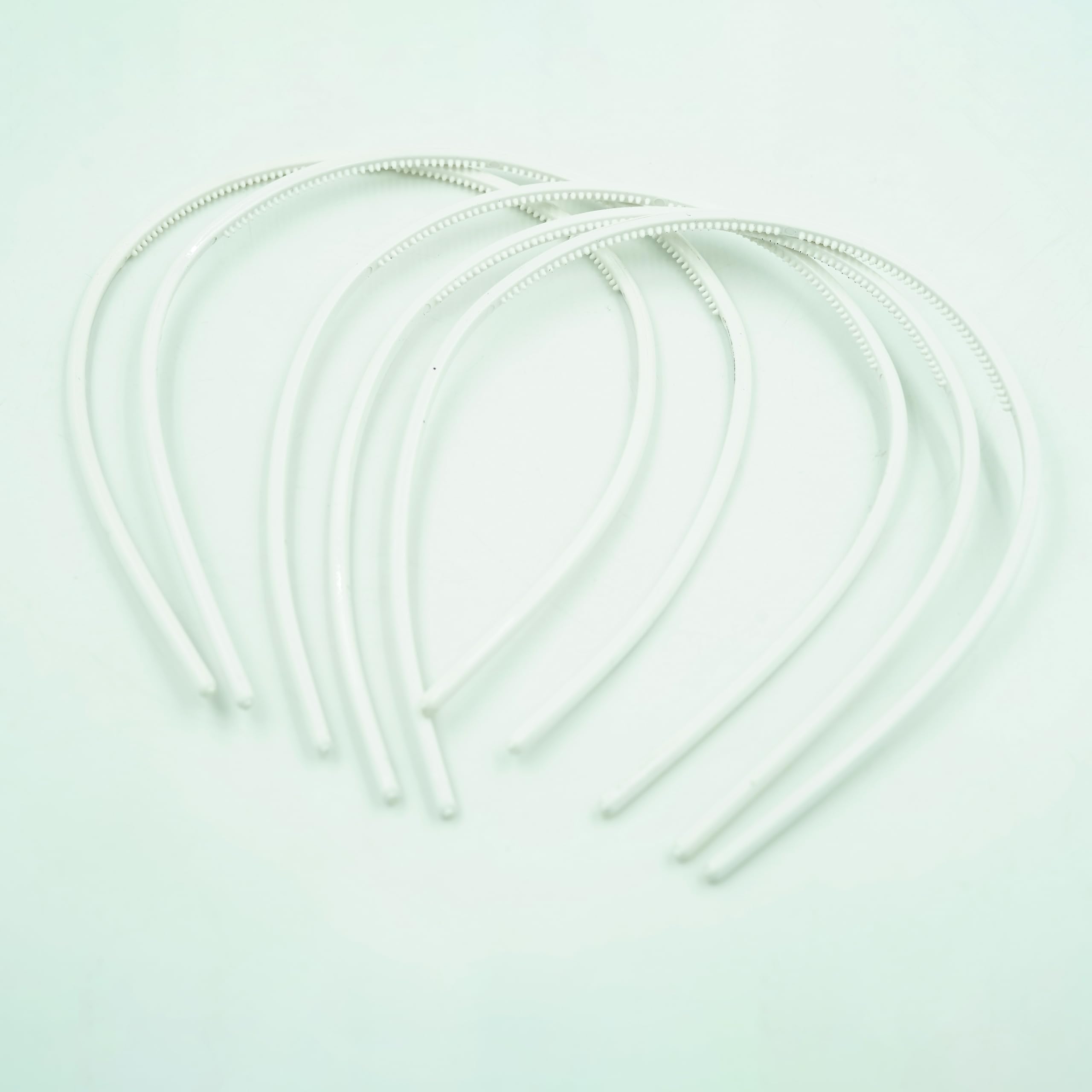 Elkano Hair Band Plastic Headband Plain Craft Plastic with Teeth Head Band for Women and Girls Set of 5, (White) (B0CY2S56Q9) Amazon Price History, Amazon Price Tracker