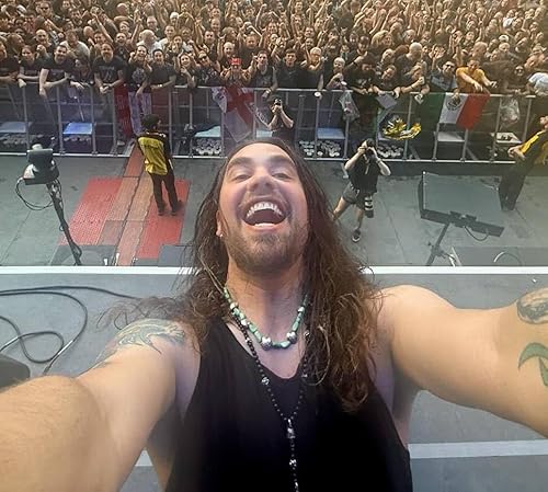 Episode 84: Joe Hottinger (Halestorm)