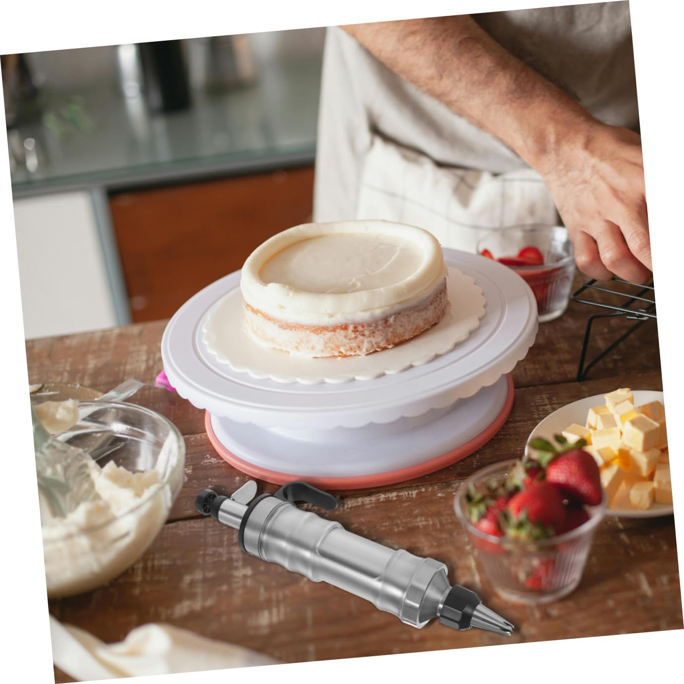 Edelstahl Kuchenspritze für Torten und Cupcake Dekoration Ergonomischer Griff Praktisches Backzubehör für Zuhause und Backen