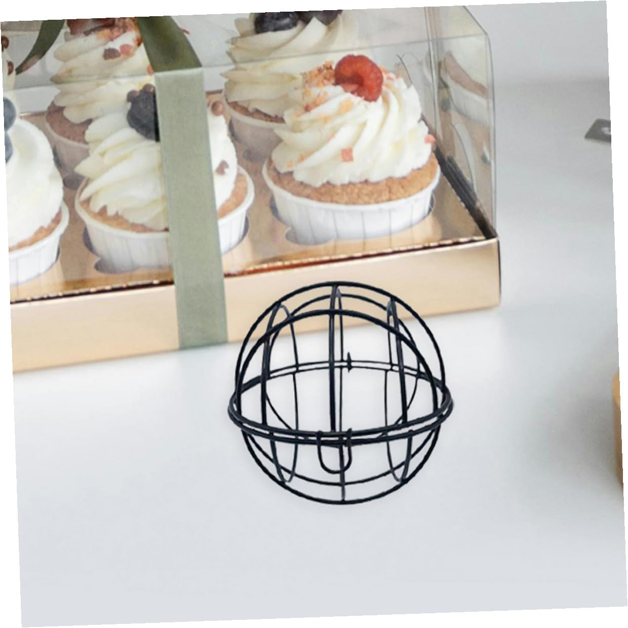 INOOMP 6pcs Metal Birdcage Candy Boxes Set, Gold and Black Iron Wire Treat Boxes for Party Favors, Reusable Decorative Packaging for Sweets and Jewelry image 4