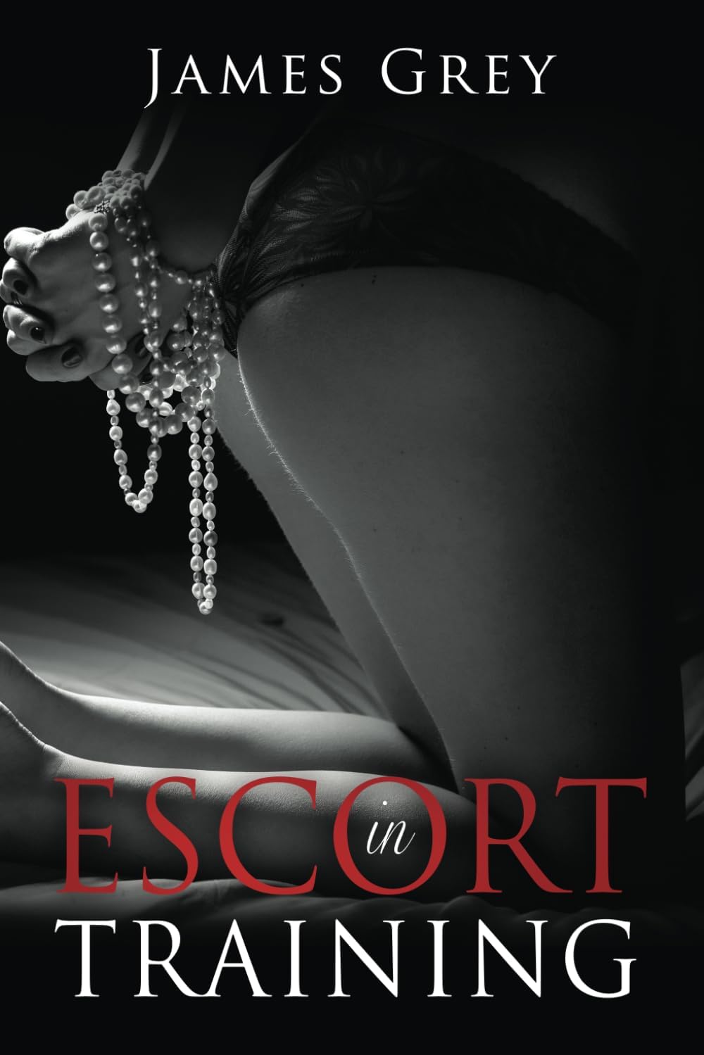 Escort in Training: Emma Carling finds her niche: Volume 1 (The Emma Series) Paperback โ 17 Mar. 2016