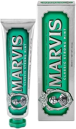 Marvis Classic Strong Mint Yoğun Naneli Diş Macunu 85 ML + Diş Fırçası 2 Li Bakım Seti