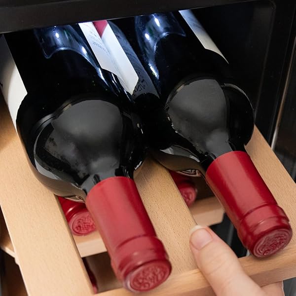 Cecotec Cave à vin 8 bouteilles Bolero GrandSommelier 830 CoolWood, Thermoélectrique, Faible niveau sonore et haute performance, Température réglable : 8-18°C, Panneau de commande tactile, Affichage - 4