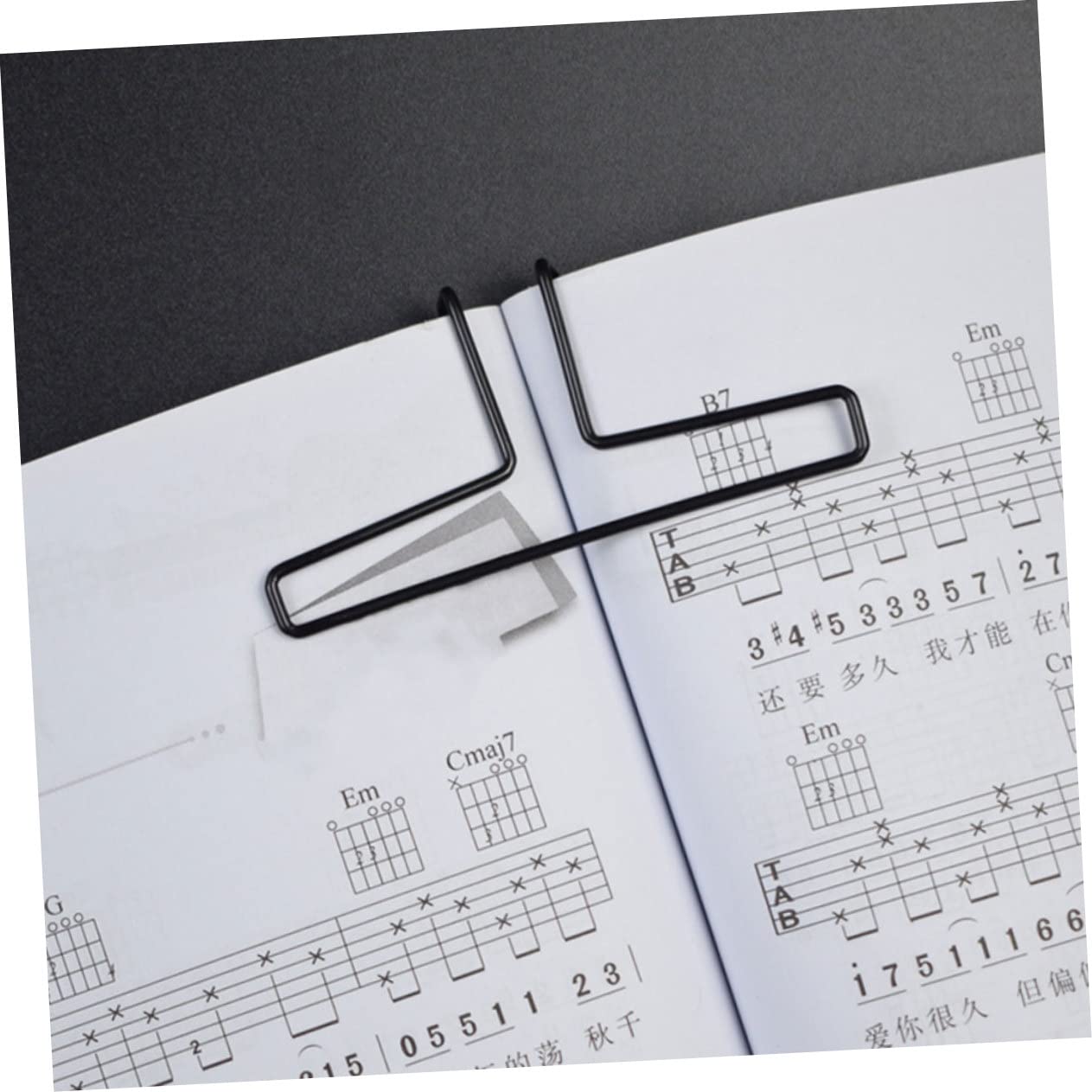 ibasenice 3pcs Music Book Page Holder Clip Manual Page Fixing Clips for Musicians Cooking Recipes and Reading for Music Notebooks and More