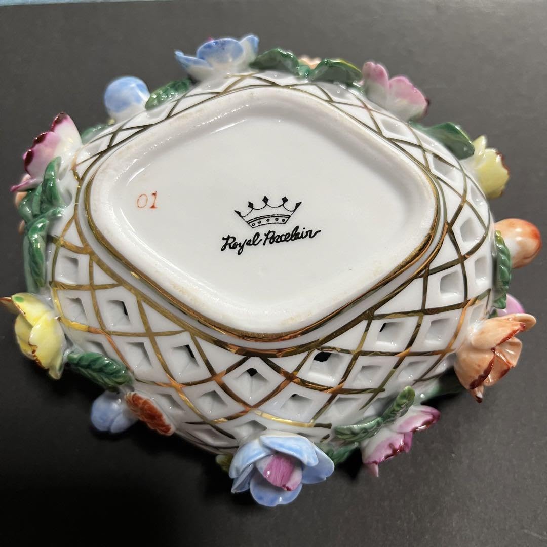 Amazon.co.jp: ロイヤルポーセリン Royal Porcelain ポプリポット 小物 