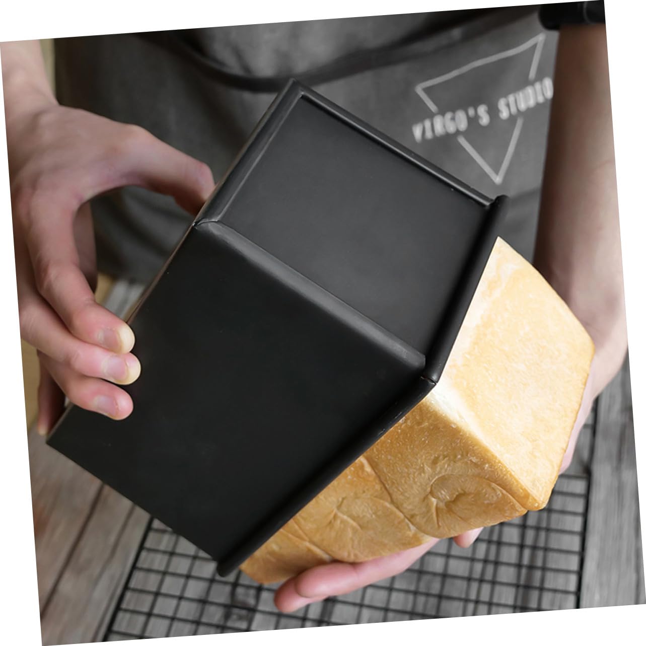 Ipetboom Teglia per Plumcake con Coperchio in Resistente Scatola per Toast Antiaderente Teglia da Forno con Bordi Arrotondati Stampi per Pane da Forno Utensili da Cucina